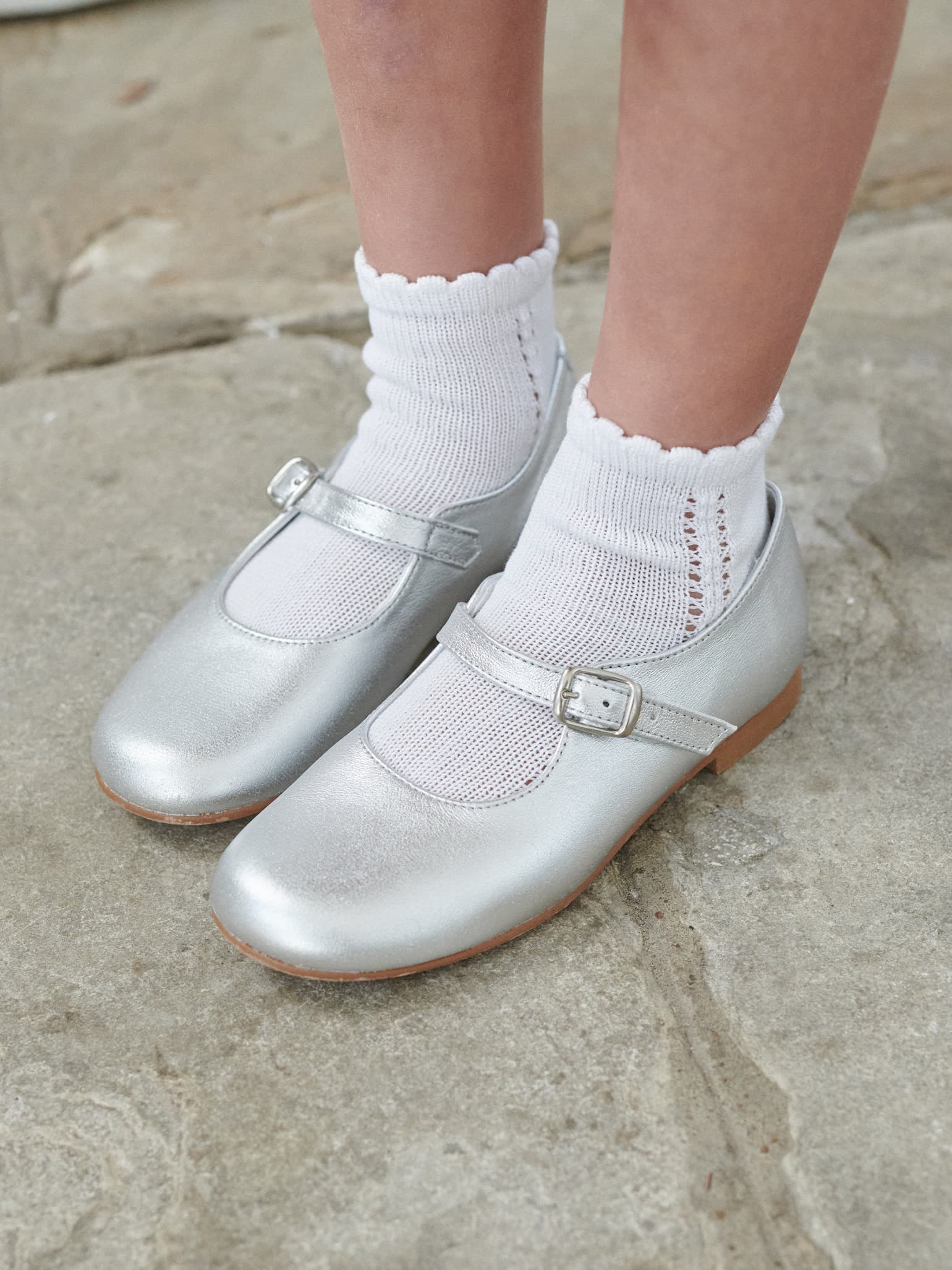 Girls silver sales mary janes