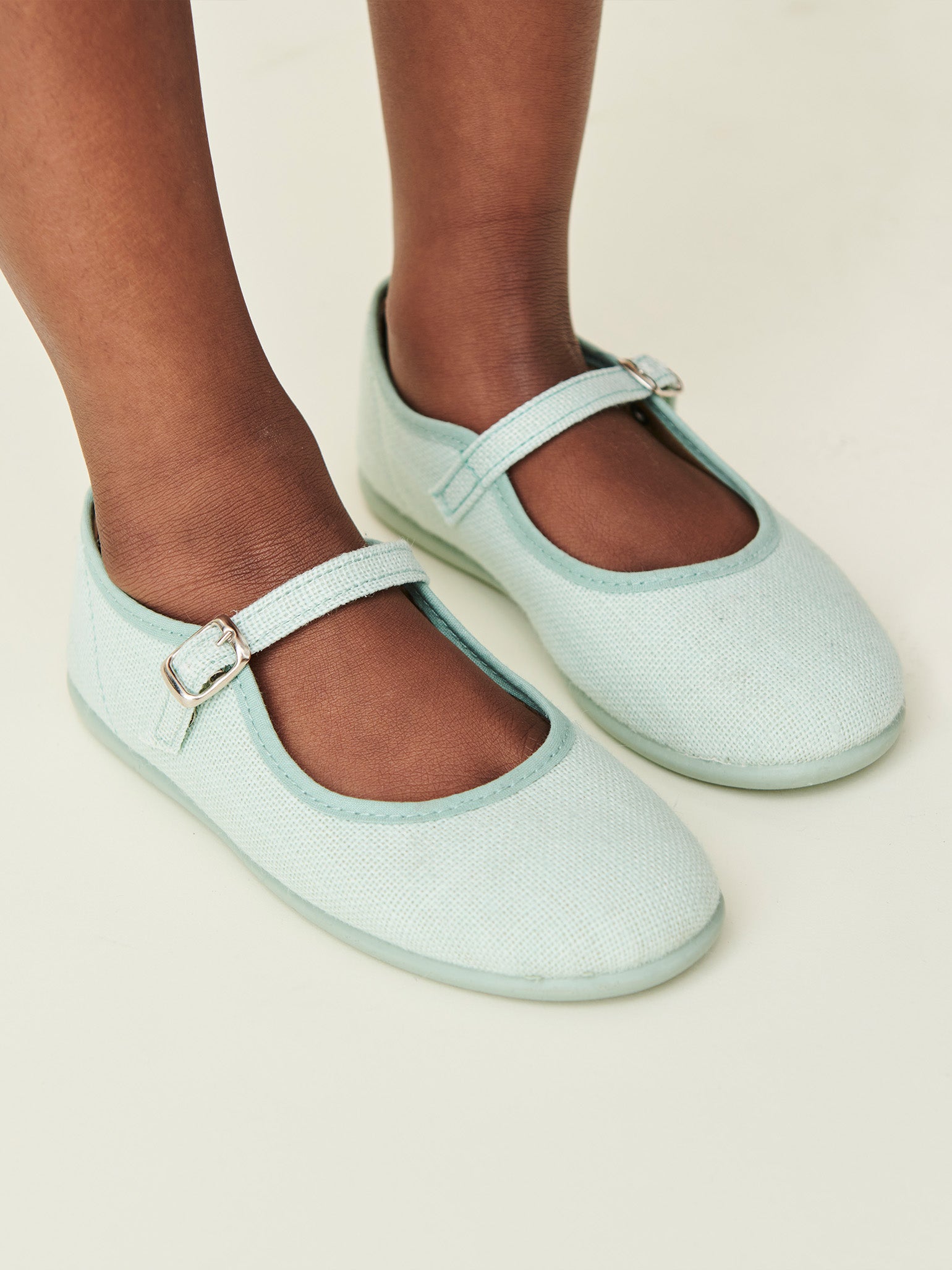 Girls canvas outlet mary jane shoes