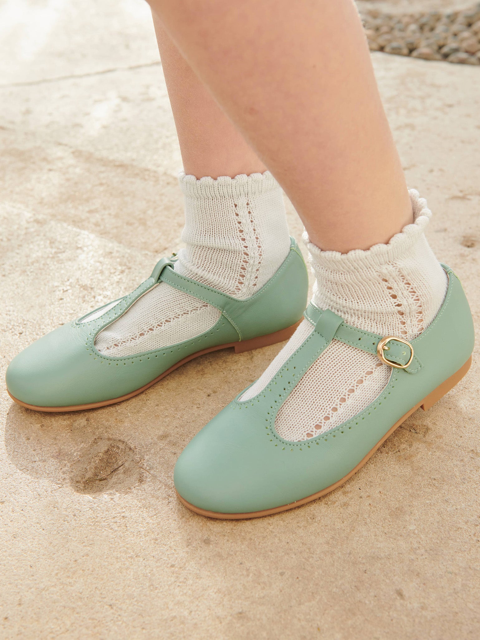 Girls mint cheap green shoes