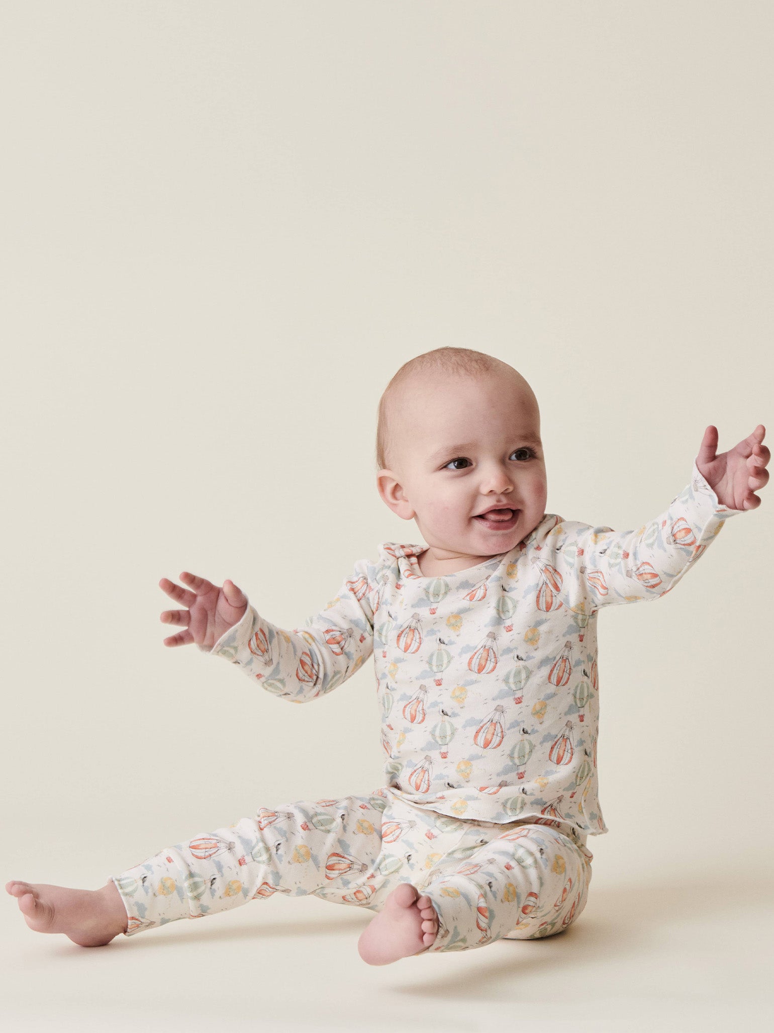 Balloon Print Amor Baby Pyjamas