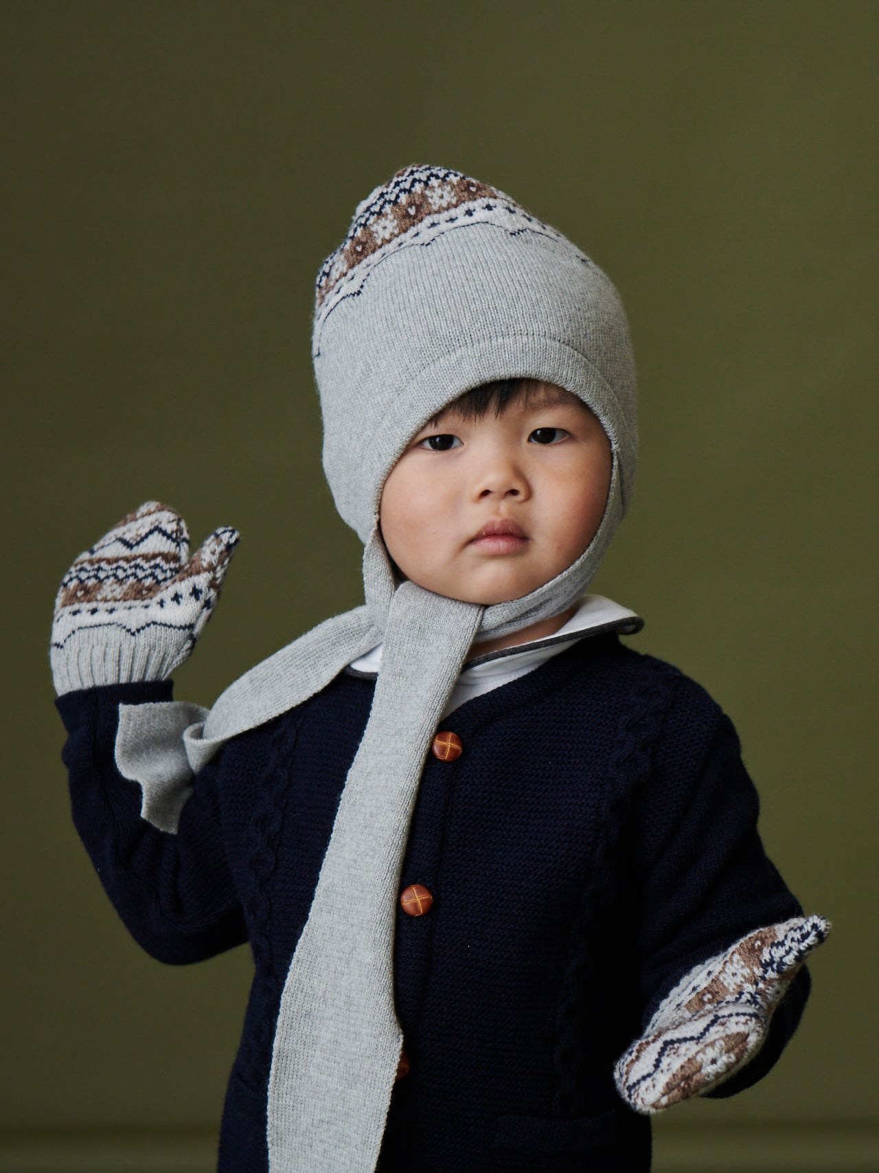 Grey Fairisle Hat And Gloves